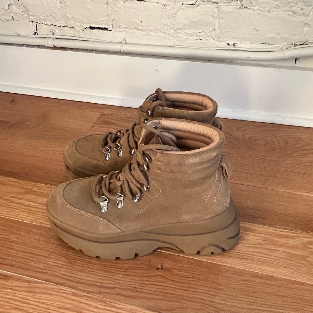 Steve Madden ankle high combat boots